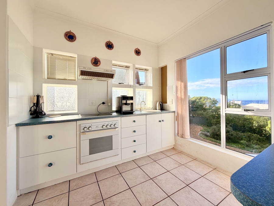 5 Bedroom Property for Sale in Vermont Western Cape